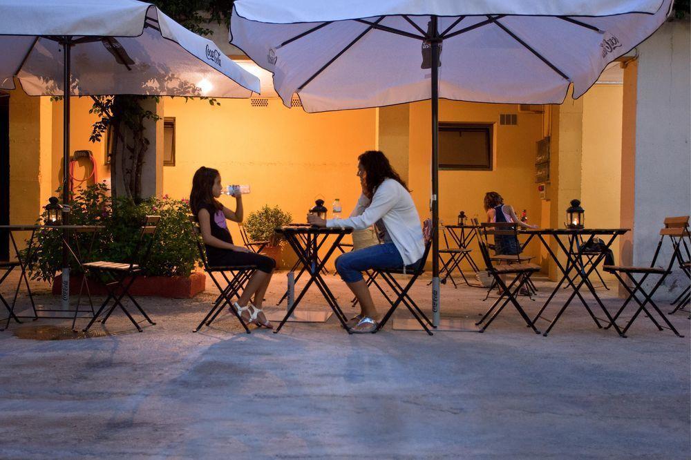 Hotel Beri Llanca Exterior photo