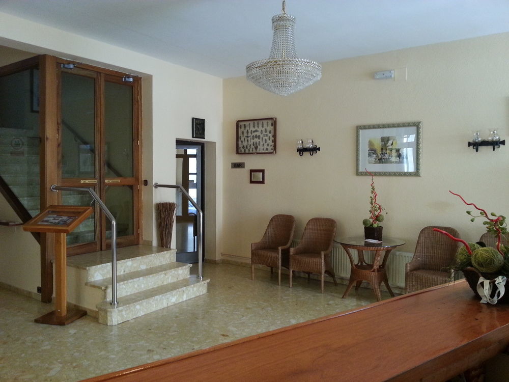 Hotel Beri Llanca Exterior photo